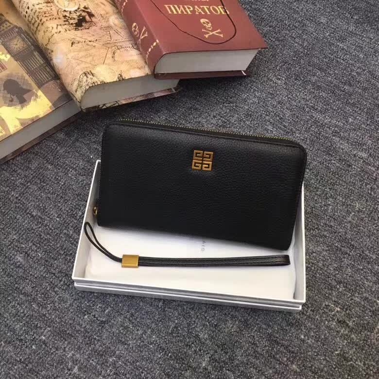 個性的なデザ 人気ブランドGivenchy 実物の写真 N品スーパーコピー代引き対応国内発送後払い安全必ず届く優良サイト
